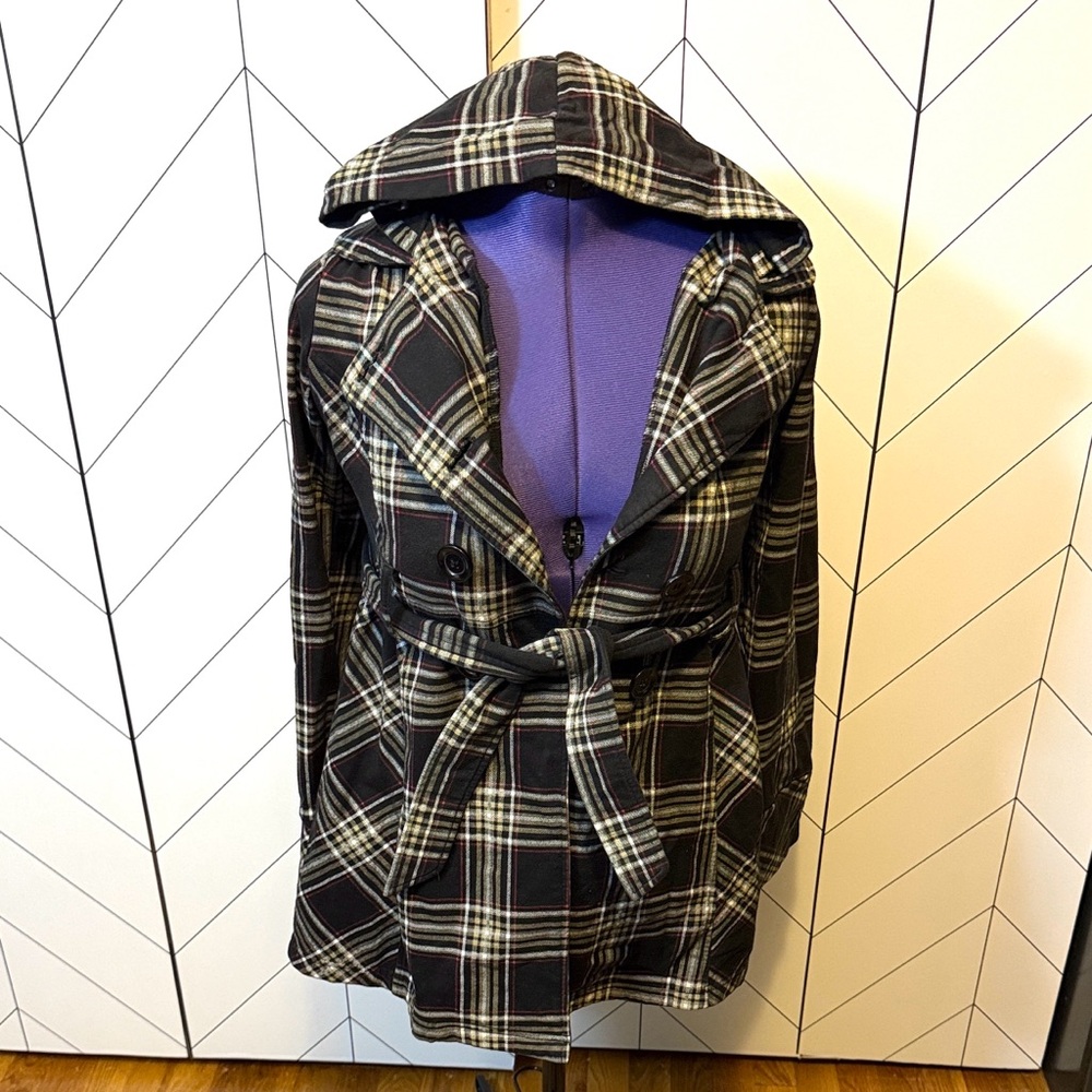LA Kitty Juniors Large Black White Plaid Button Hood Pockets Short Trench Coat